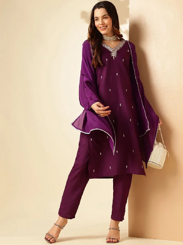 Women V Neck Embroidered Work Rayon Slub Fabric Kurta Pant Set Comes With Chinon Dupatta - Taantav Comfortable Fleece Pants Women V Neck Embroidered Work Rayon Slub Fabric Kurta Pant Set Comes With Chinon Dupatta - Taantav Comfortable Fleece Pants