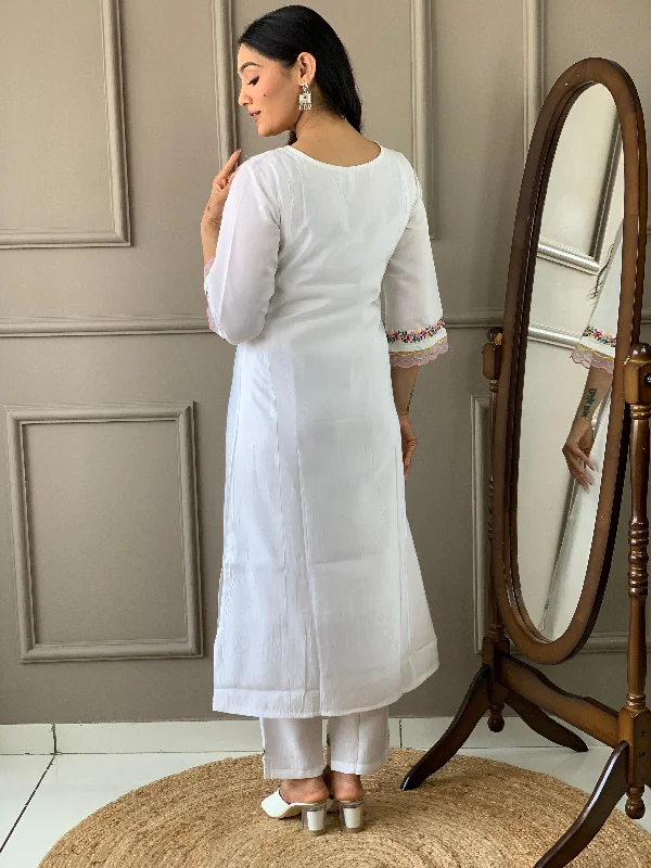 Women V Neck Embroidered Work, Chanderi Fabric With Cotton Lining Kurta & Pant With Dupatta Set - Taantav Soft Stretch Pants Women V Neck Embroidered Work, Chanderi Fabric With Cotton Lining Kurta & Pant With Dupatta Set - Taantav Soft Stretch Pants