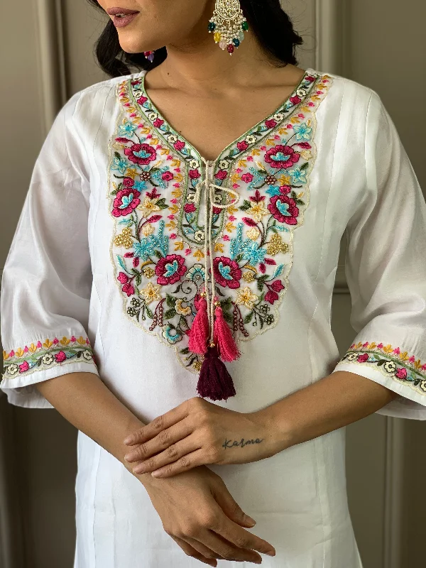 Women V Neck Embroidered Work, Chanderi Fabric With Cotton Lining Kurta & Pant With Dupatta Set - Taantav Casual Plaid Pants Women V Neck Embroidered Work, Chanderi Fabric With Cotton Lining Kurta & Pant With Dupatta Set - Taantav Casual Plaid Pants