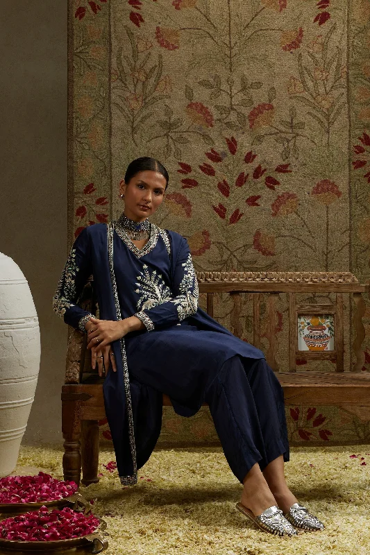BLUE FRONT KURTA PAIRED WITH JACKET AND PANTS Hooded Jacket Caped Jacket Shawl Collar Jacket