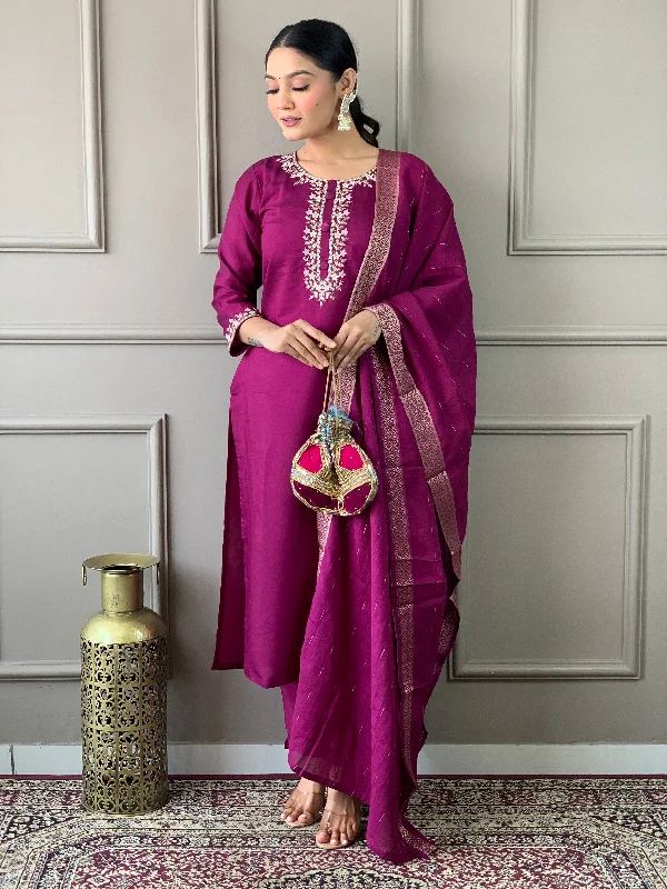 Women Round Neck Embroidered Work, Chanderi Fabric Kurta & Pant With Dupatta Set - Taantav Chic Faux Leather Pants