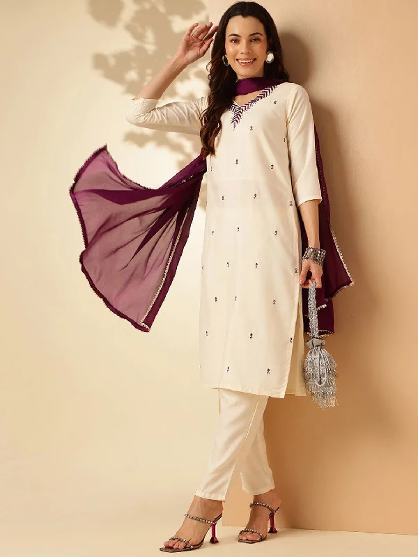 Women V Neck Embroidered Work Rayon Slub Fabric Kurta Pant Set Comes With Chinon Dupatta - Taantav Formal Linen Trousers Women V Neck Embroidered Work Rayon Slub Fabric Kurta Pant Set Comes With Chinon Dupatta - Taantav Formal Linen Trousers
