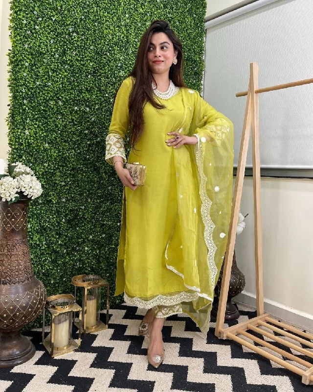 Women V Neck Embroidered Work Chanderi Cotton Fabric Kurta & Pant With Dupatta Set - Taantav Comfortable Wide-Leg Pants