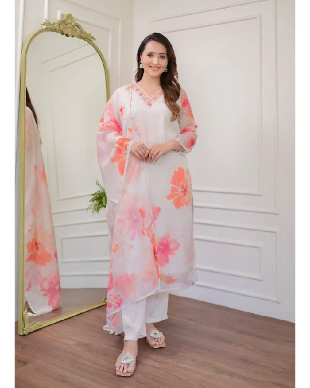 Women V Neck Embroidered Work Organza Fabric Kurta & Pant With Dupatta Set - Taantav Soft Sweatpants Style