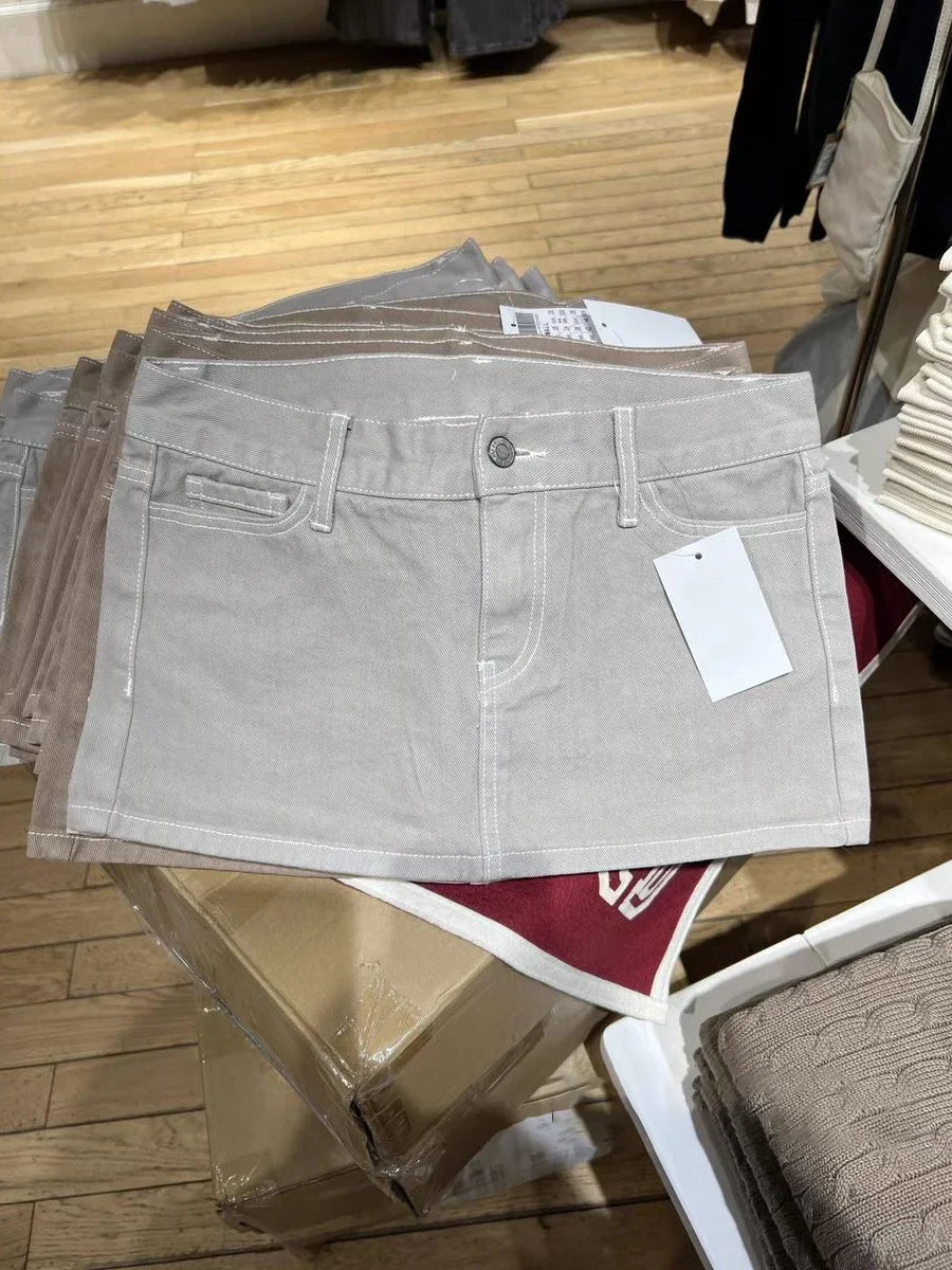 Gray green