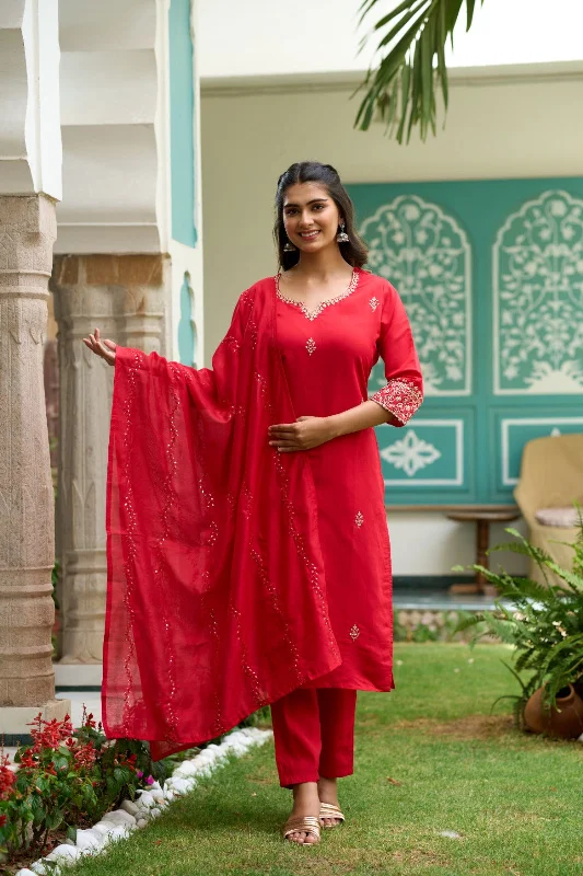 Women V Neck Embroidered Work Soft Chanderi Fabric Kurta & Pant With Dupatta Set - Taantav Trendy Wide-Leg Pants