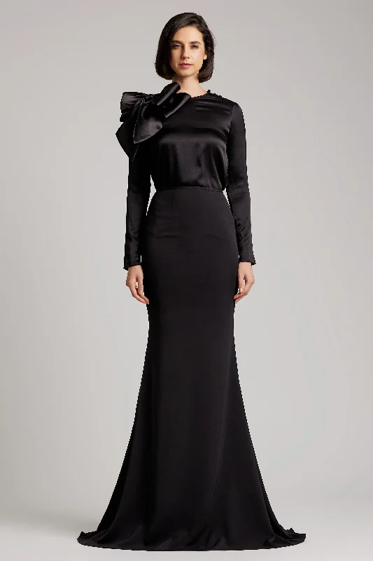 Polyester Trumpet Skirt with Train in Black wool skirt warm