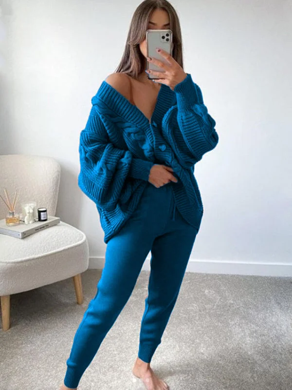 Women's Solid Color Suit Sweater + Knitted Pants Striped Floral Plaid