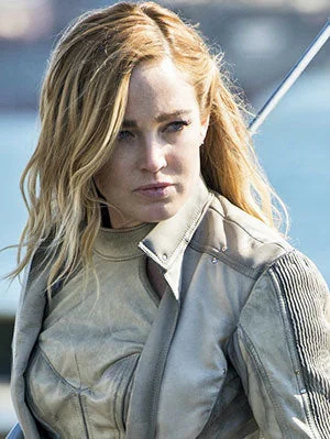 Legends Of Tomorrow S01Ep16 Sara Lance Trench Coat