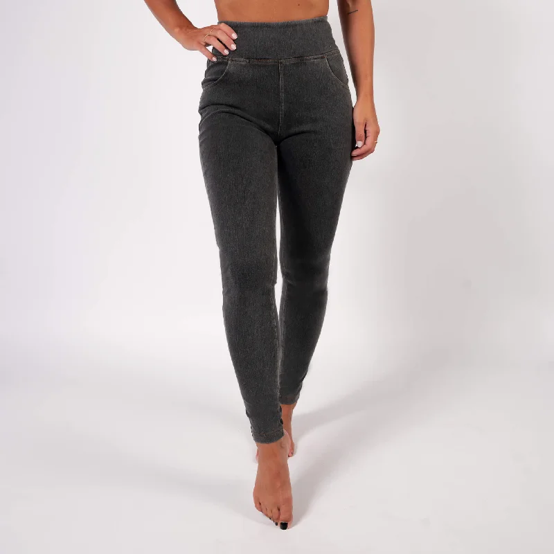 Black High Waisted Super Stretch Jeans