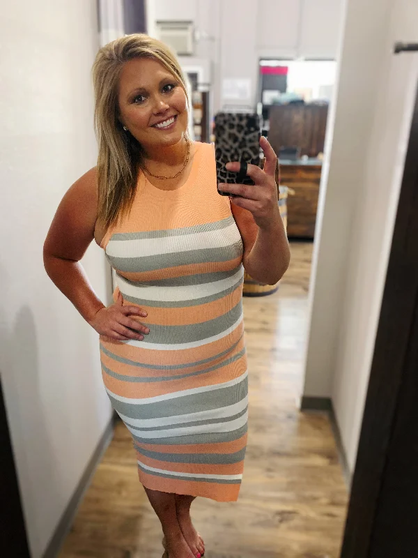 FINAL SALE--Dress D17991 0517