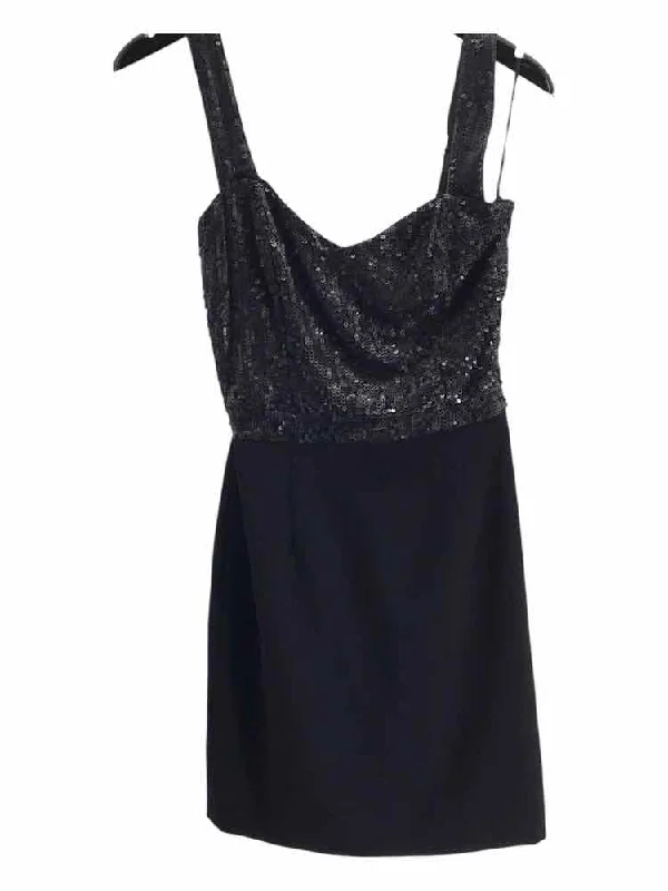 dress the population Size M Black Dress